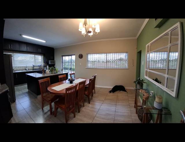 3 BEDROOM FREEHOLD FOR SALE IN HILLARY